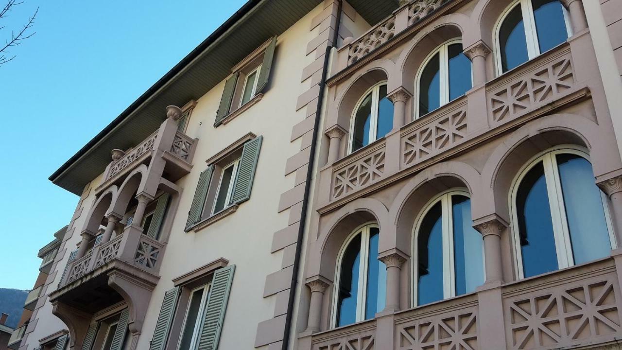 Bed And Breakfast Sweet Home Tirano Exterior foto